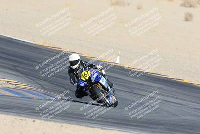 media/Jan-12-2025-CVMA (Sun) [[be1d2b16e3]]/Race 3-Amateur Supersport Middleweight/